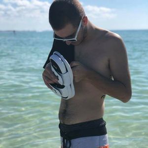 Meet your Posher, Logan